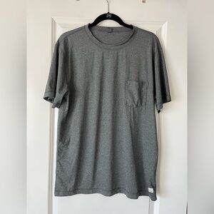 Vuori Charcoal Men's Short Sleeve Tee